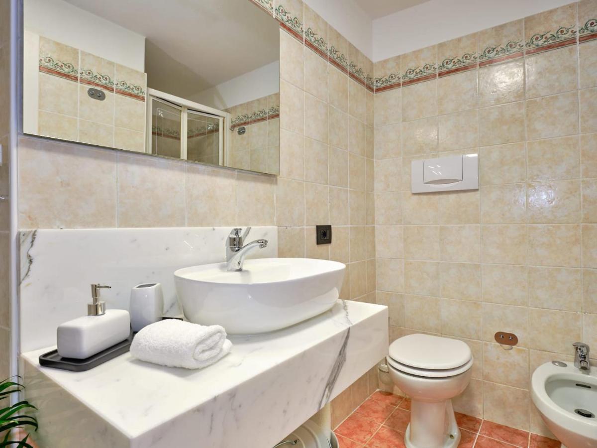 Domus Garda Apartment Garda  Exterior photo